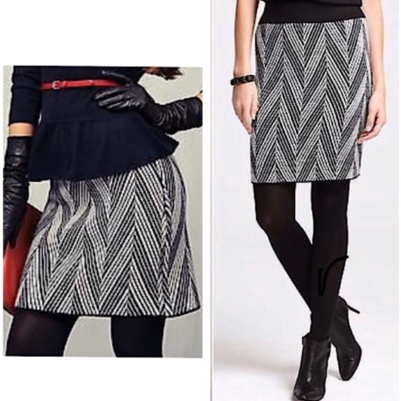 Ann Taylor Dresses & Skirts - Ann Taylor Sweater Skirt
